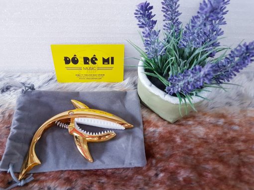 Capo Guitar hình cá mập - Hình ảnh 3