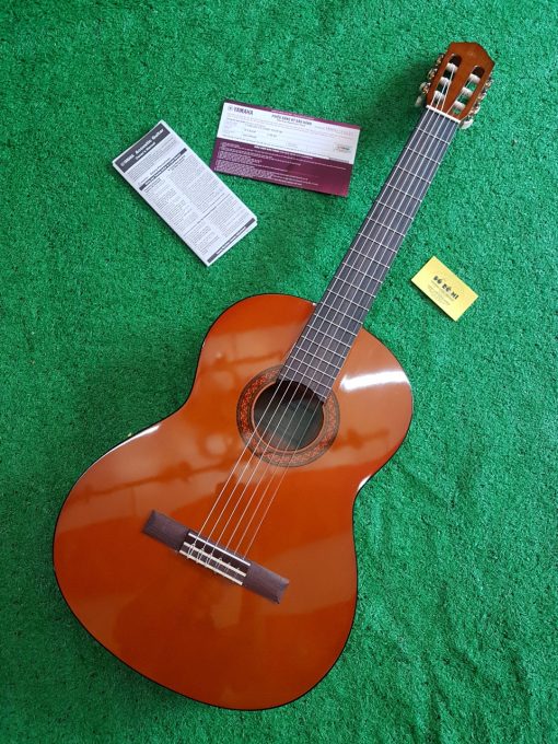 Đàn Guitar Classic Yamaha C40