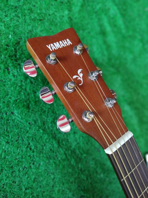 Đàn Guitar Yamaha F370 gỗ - Hình ảnh 5