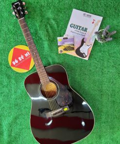 Đàn Guitar Yamaha F370 đen